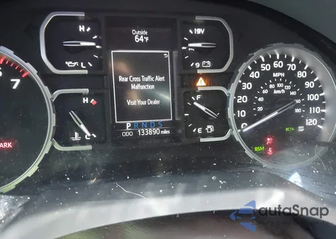 2019 Toyota Tundra Platinum 5.7L V8 z USA, uszkodzony, nr VIN 5TFAY5F11KX814257